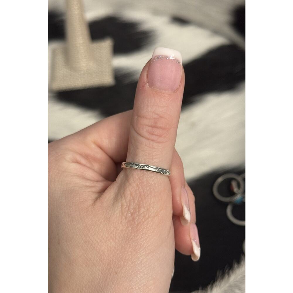 Carolyn Pollack Carlisle Sterling Silver Stamped Story Teller Sun Rays Band Ring
